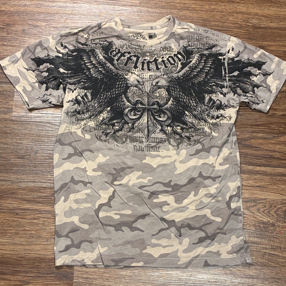 Affliction T-Shirt Mens Medium Gray Camo Excellent Eagle Fleur De Lis Graphic
